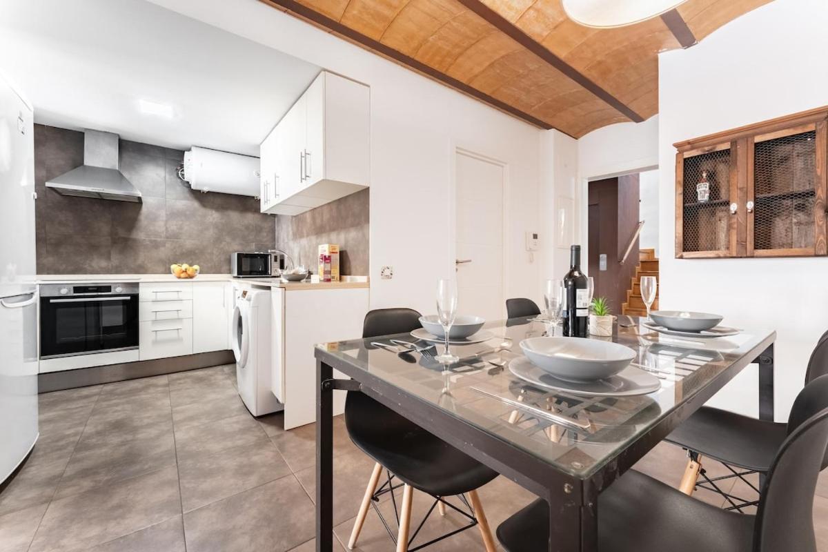 Tgn-penthouse-duplex-historical-5pax-beach-wifi-ac 20